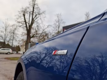 Audi A6 Avant 40 TDI S line STHZG AHK 19" KAMERA ACC