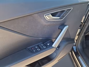 Audi Q2 40 TFSI qu S line AHK S-Sitze KAMERA NAVI ACC