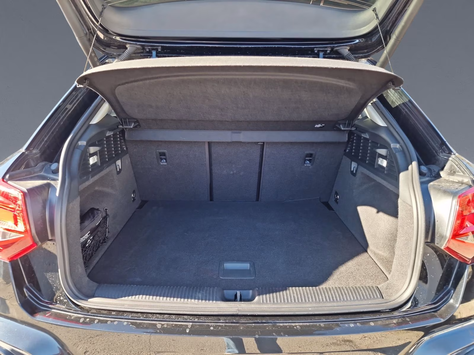 Audi Q2 40 TFSI qu S line AHK S-Sitze KAMERA NAVI ACC