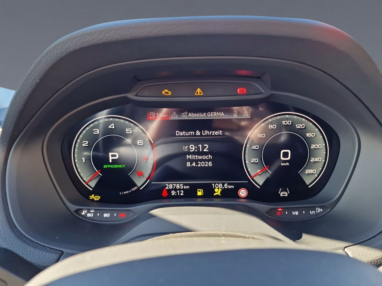 Audi Q2 40 TFSI qu S line AHK S-Sitze KAMERA NAVI ACC