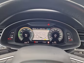 Audi Q8 55 TFSI e qu S line AHK Luftfahrw. Leder Kam.