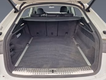 Audi Q8 55 TFSI e qu S line AHK Luftfahrw. Leder Kam.