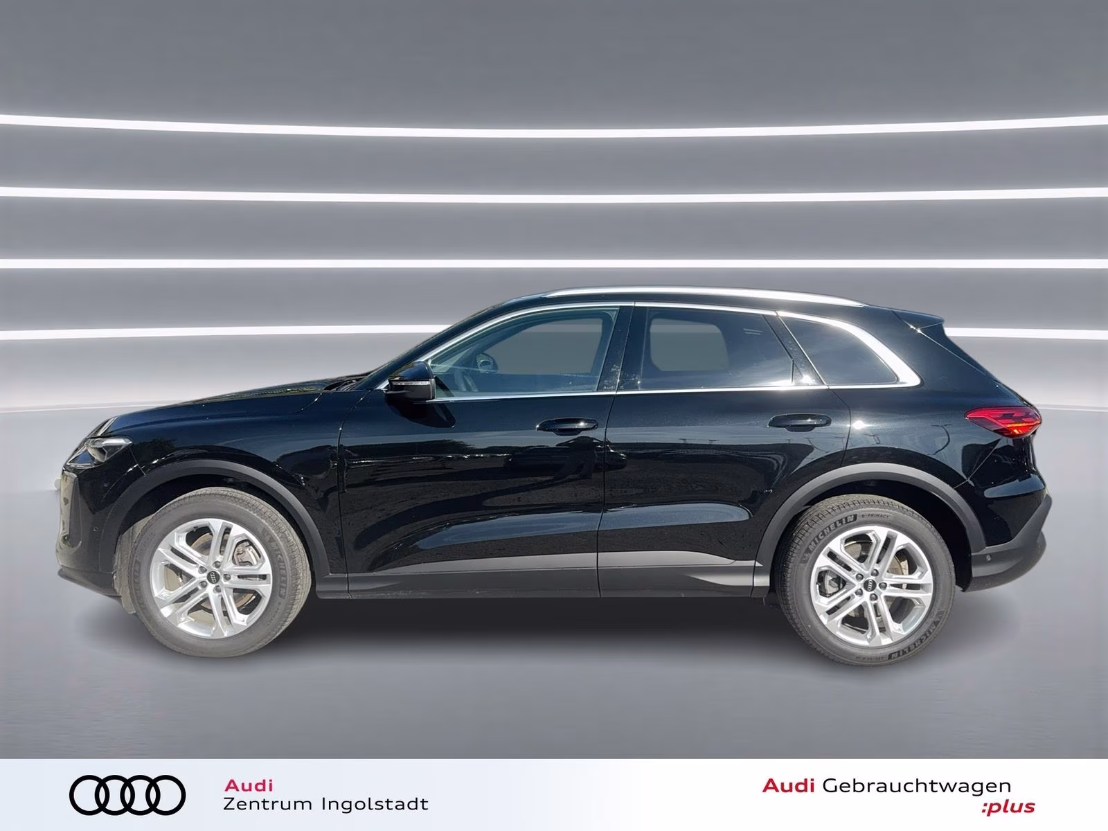 Audi Q5 TFSI Tech AHK S-Sitze LED+ PDC Kamera ACC 19"
