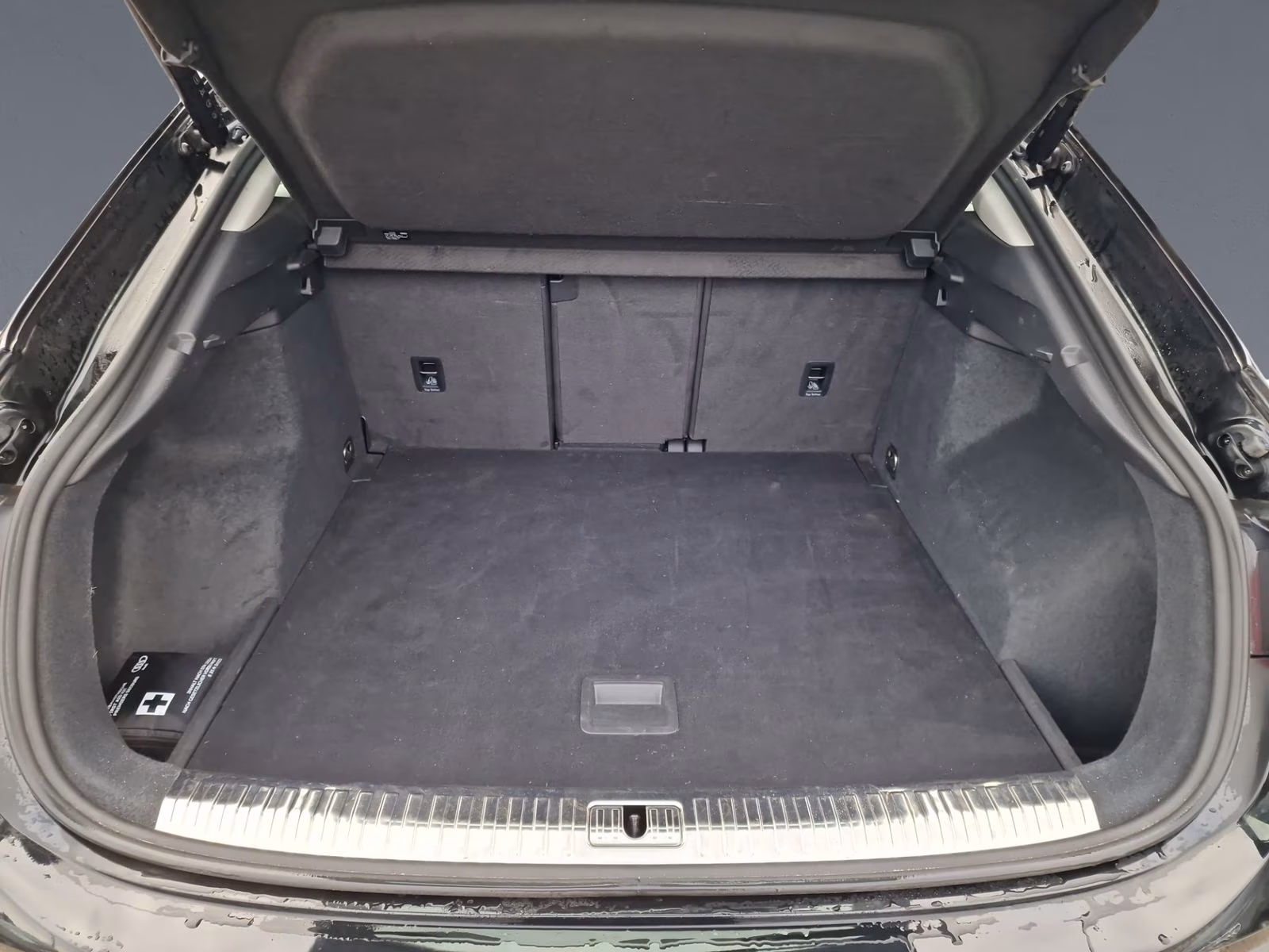 Audi Q3 Sportback 35 TDI S line KAM. AHK ACC 19" SHZ