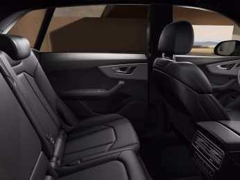 Audi Q8 TFSI e qu S line Luft MATRIX AHK PANO PDC 21"