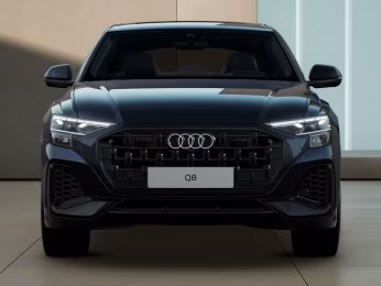 Audi Q8 TFSI e qu S line Luft MATRIX AHK PANO PDC 21"