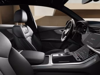 Audi Q8 TFSI e qu S line Luft MATRIX AHK PANO PDC 21"