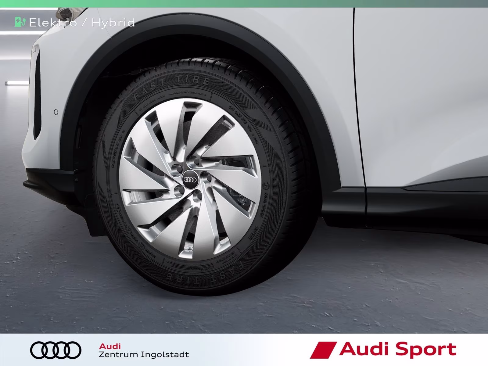 Audi Q5 e-hybrid qu LED Kamera PDC+ SHZ UPE 65.500,-