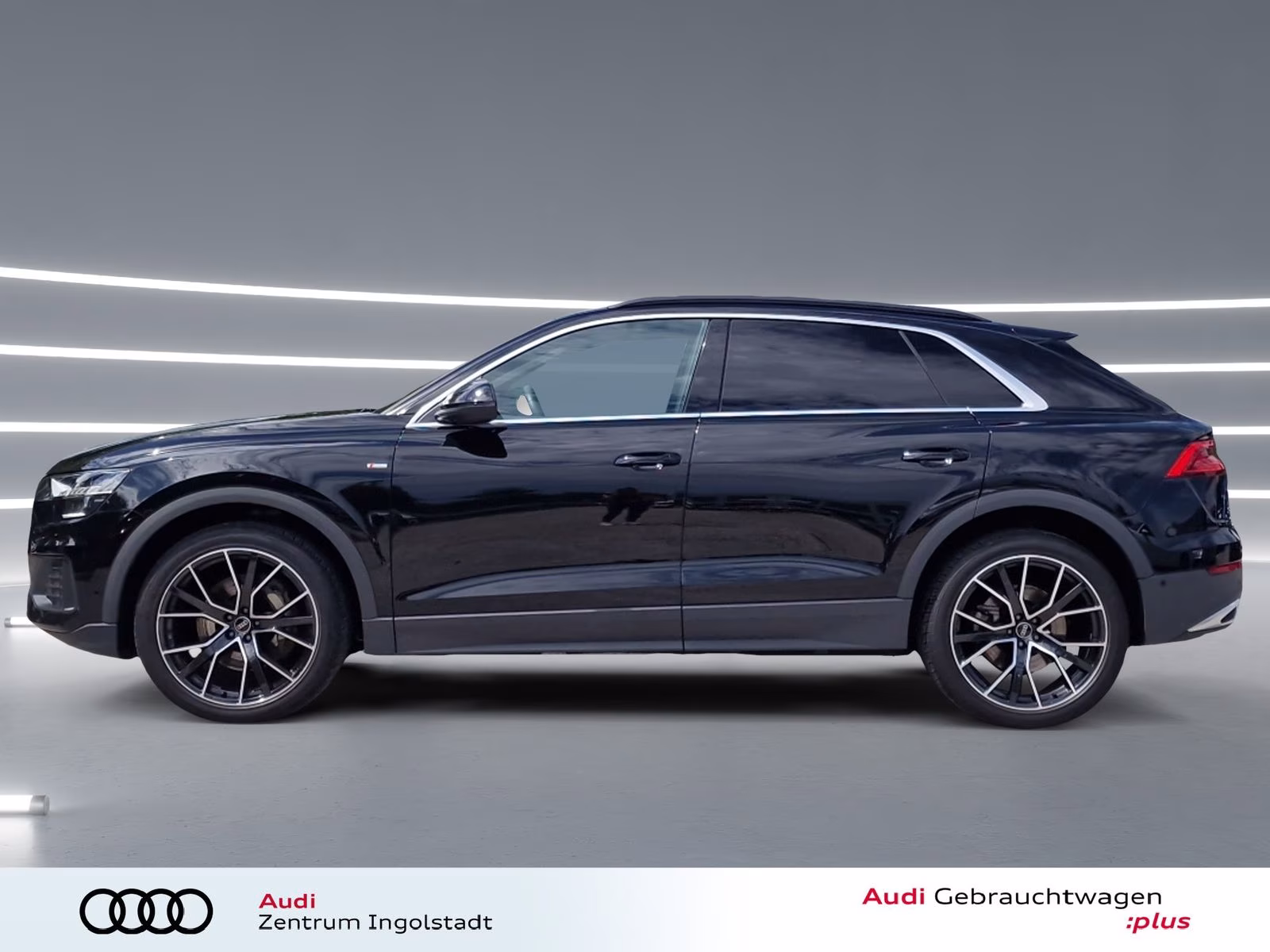Audi Q8 50 TDI qu S line MATRIX PANO STHZG Luft 22"