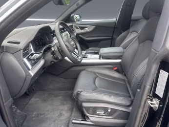 Audi Q8 TFSI e qu MATRIX AHK KAMERA HuD LUFT MEMO ACC