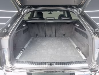 Audi Q8 TFSI e qu MATRIX AHK KAMERA HuD LUFT MEMO ACC