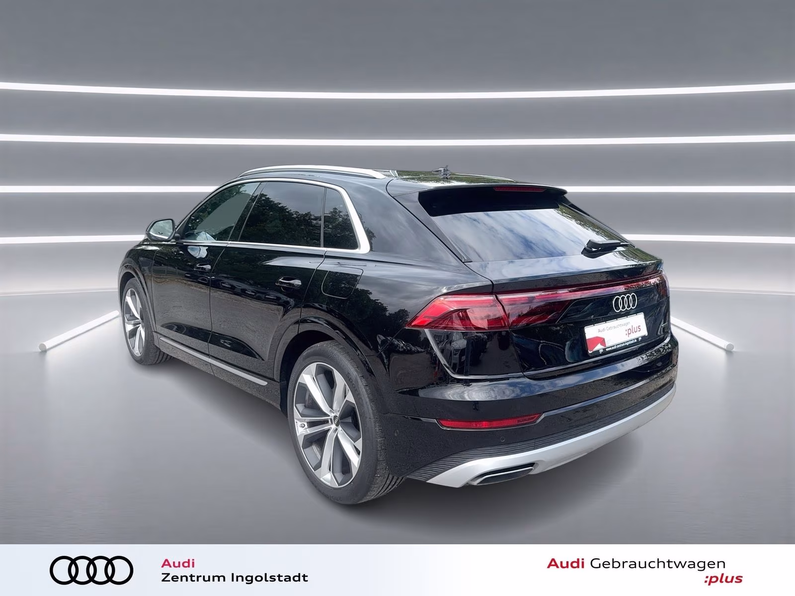 Audi Q8 TFSI e qu MATRIX AHK KAMERA HuD LUFT MEMO ACC