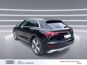 Audi Q8 TFSI e qu MATRIX AHK KAMERA HuD LUFT MEMO ACC