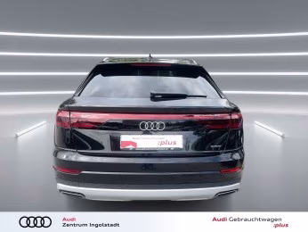 Audi Q8 TFSI e qu MATRIX AHK KAMERA HuD LUFT MEMO ACC
