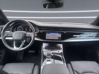 Audi Q8 TFSI e qu MATRIX AHK KAMERA HuD LUFT MEMO ACC