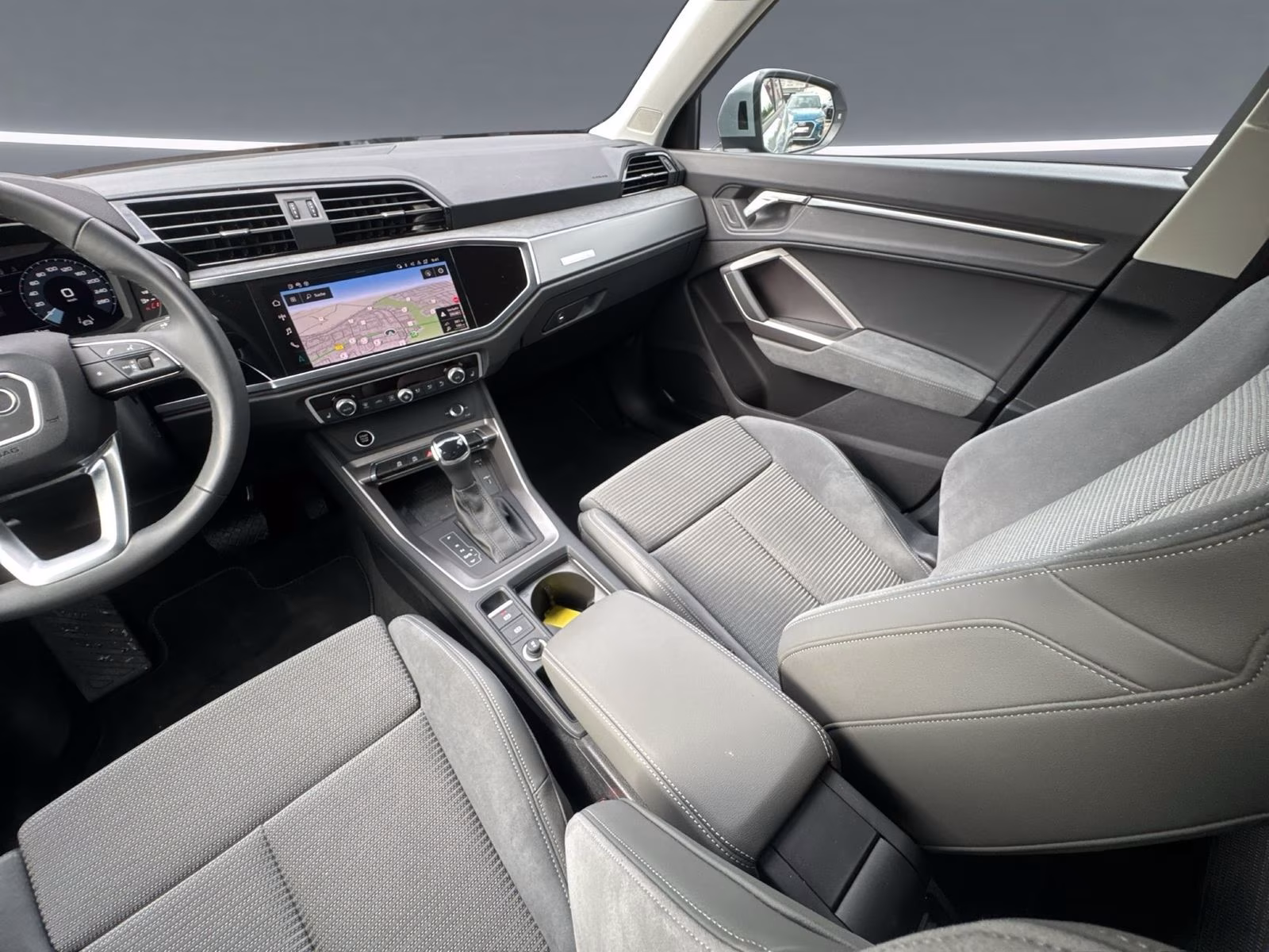 Audi Q3 45 TFSI qu advanced AHK ACC PDC+ NAVI Virtual