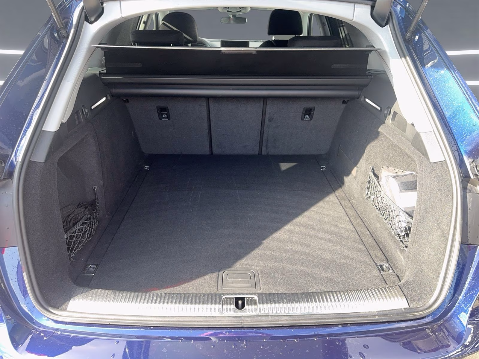Audi A4 Avant 40 TFSI ACC PDC+ NAVI+ SHZ 18" ISOFIX