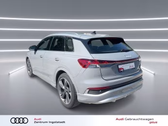 Audi Q4 e-tron 40 S line AHK STHZG Kamera PDC ACC 20"