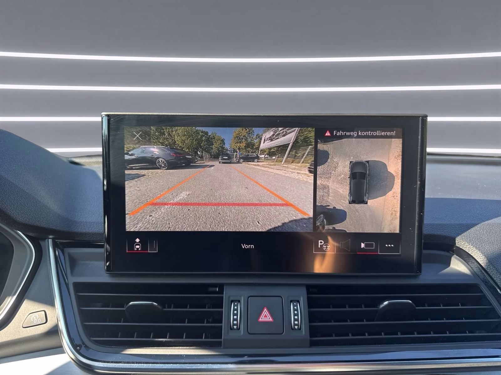 Audi Q5 50 TFSI e qu S line MATRIX AHK 360° HuD LUFT