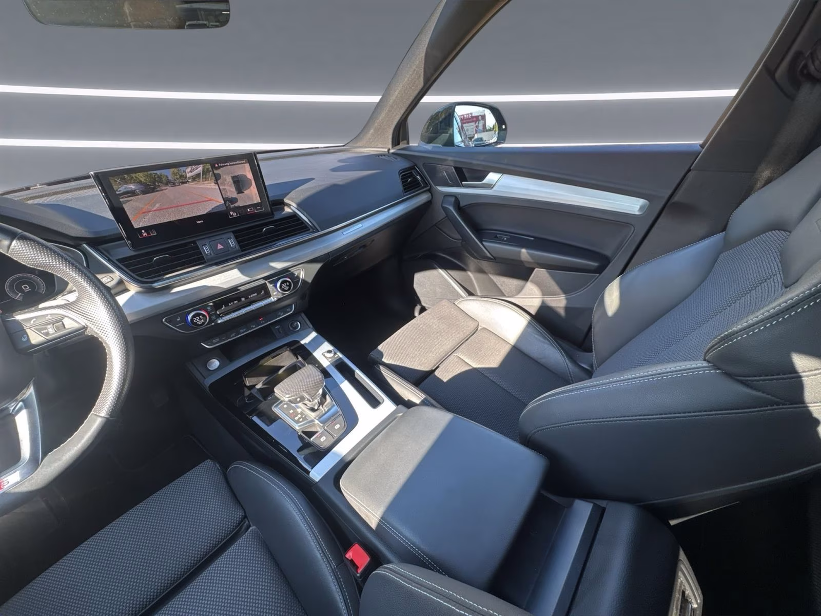 Audi Q5 50 TFSI e qu S line MATRIX AHK 360° HuD LUFT