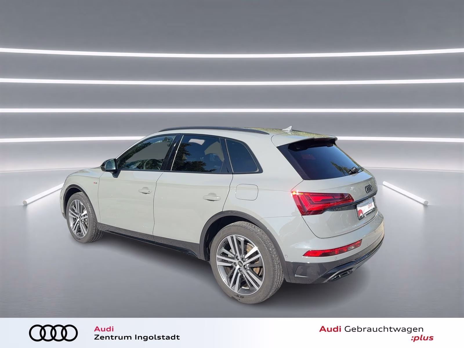Audi Q5 50 TFSI e qu S line MATRIX AHK 360° HuD LUFT