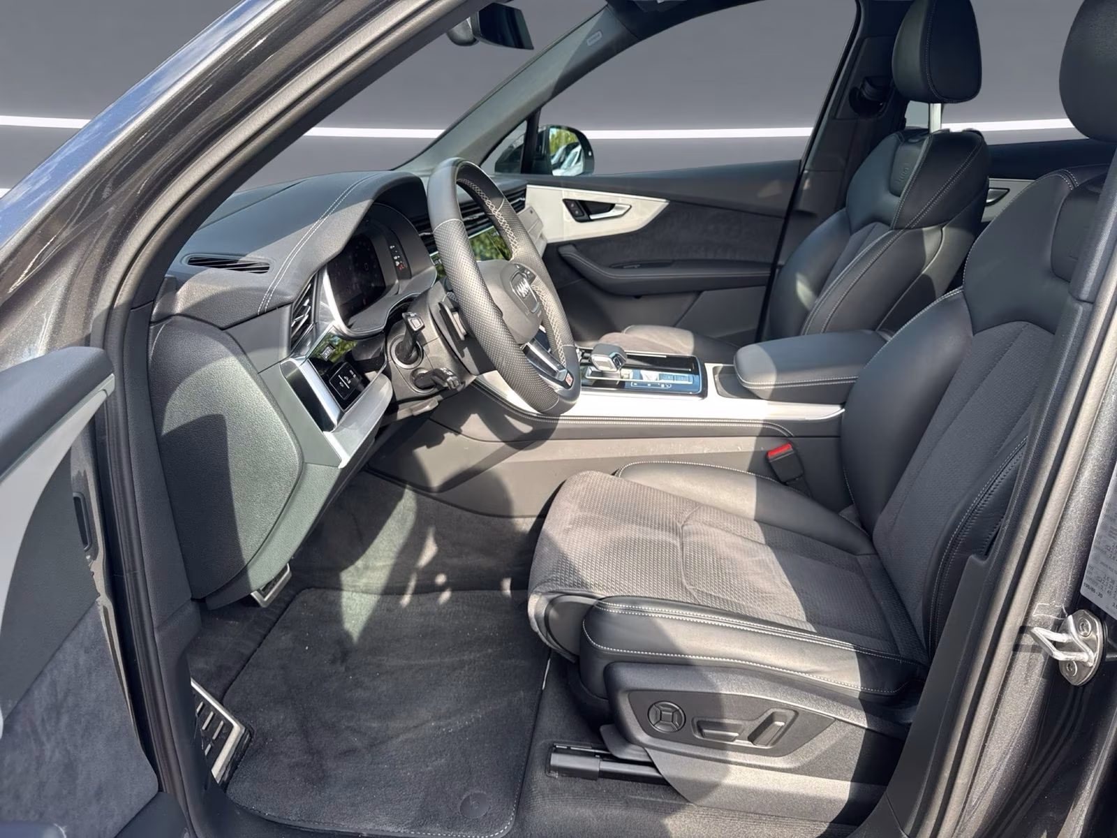 Audi Q7 50 TDI qu S line MATRIX AHK 360° HuD LUFT ACC