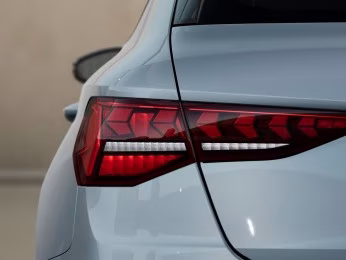 Sportback TFSI e advanced LED AHK KAMERA ACC