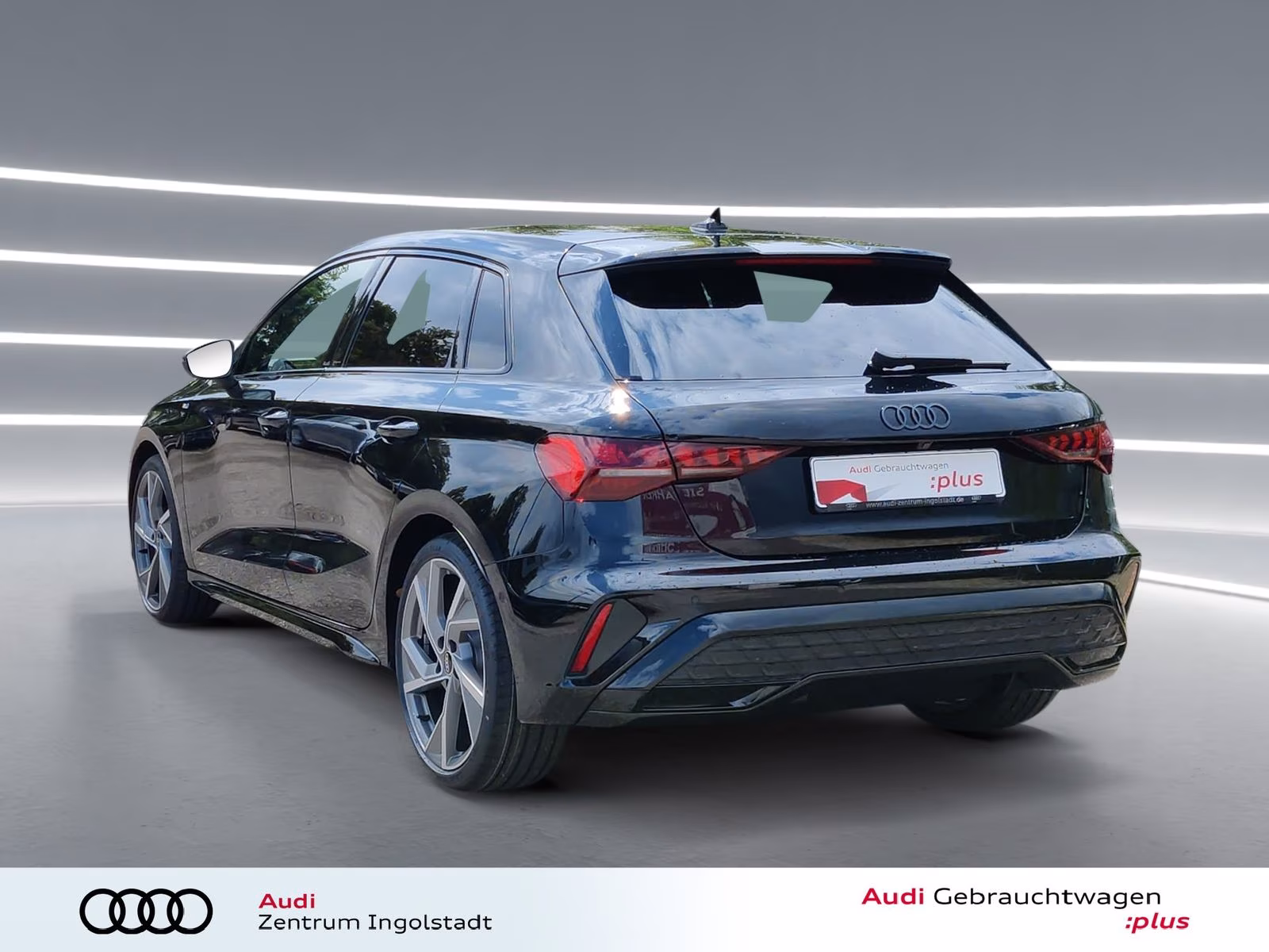 Audi A3 Sportback 35 TDI S line MATRIX Pano STHZG 19"