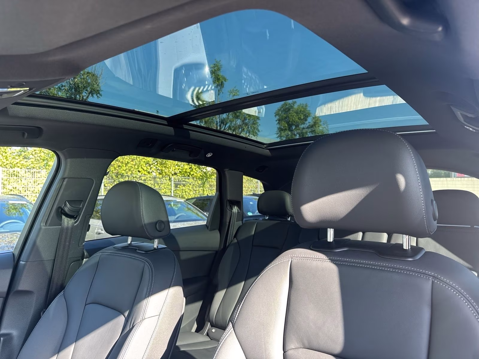 Audi Q7 TFSI e qu S line MATRIX AHK PAN 360° LUFT HuD