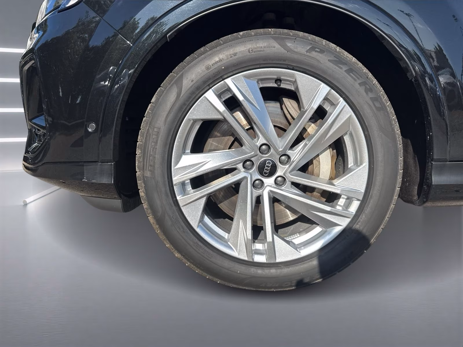 Audi Q7 TFSI e qu S line MATRIX AHK PAN 360° LUFT HuD
