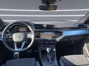 Audi Q3 Sportback 45 TFSI qu S line MATRIX AHK PANO