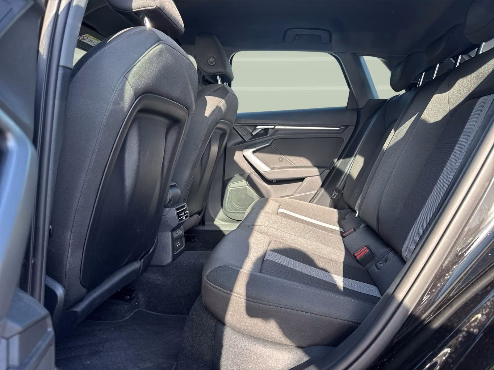 Audi A3 Sportback 30 TFSI LED PDC+ SHZ NAVI+ Virtual+