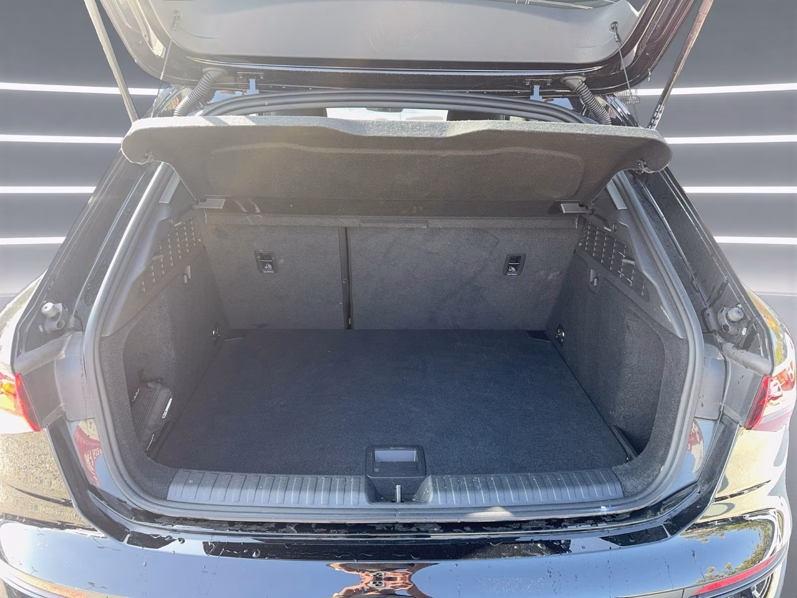 Audi A3 Sportback 30 TFSI LED PDC+ SHZ NAVI+ Virtual+