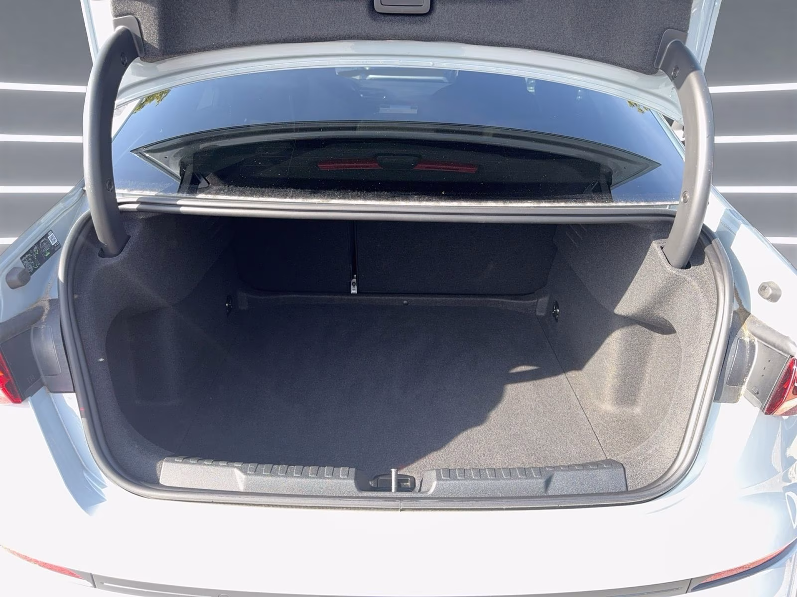 Limousine TDI advanced LED AHK KAMERA ACC SHZ
