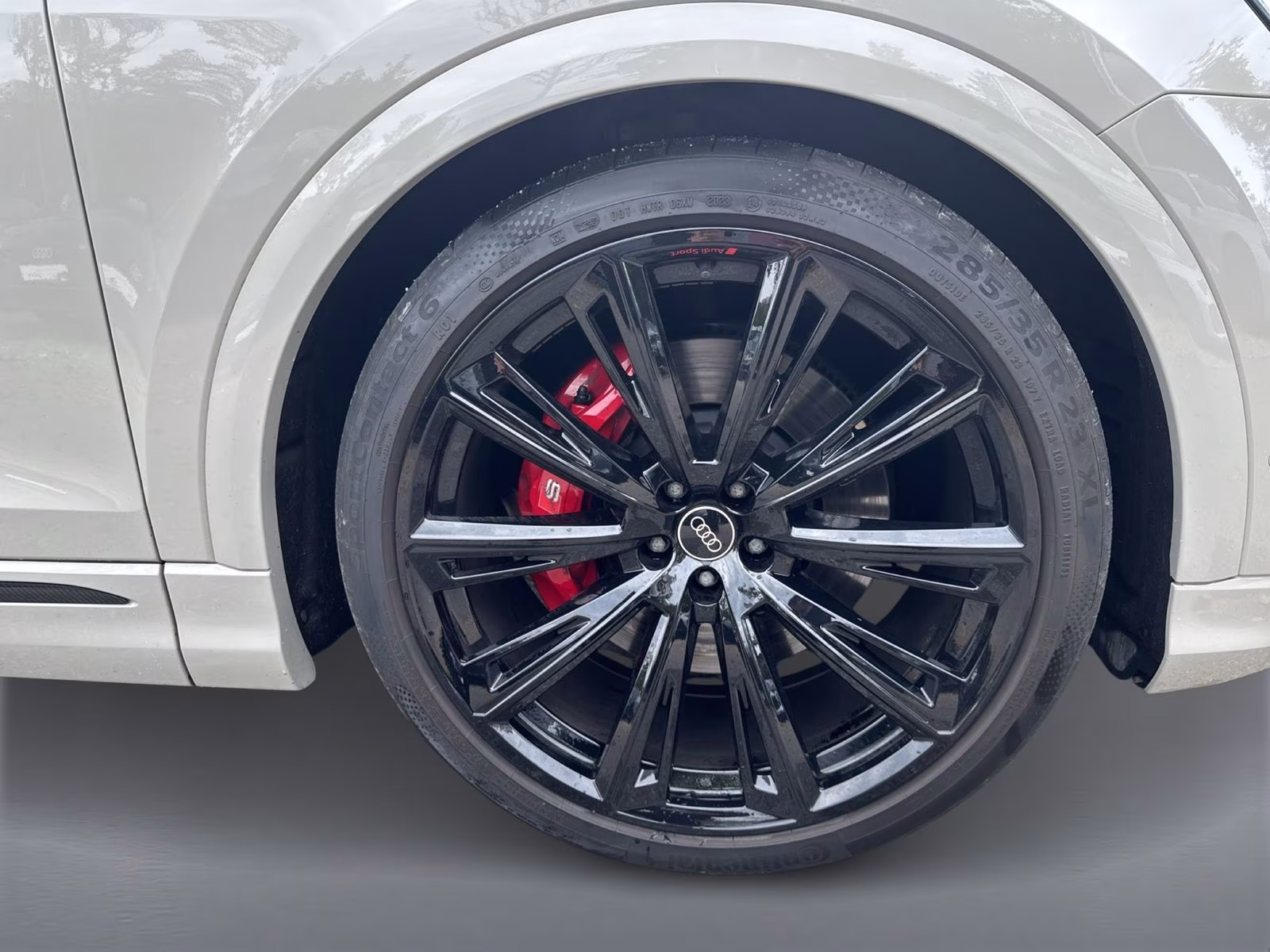 Audi SQ8 TFSI tiptronic competition HD-MATRIX AHK 23"