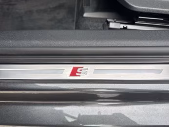 Audi A3 Sportback 35 TFSI S line LED STHZG Navi+ 17"