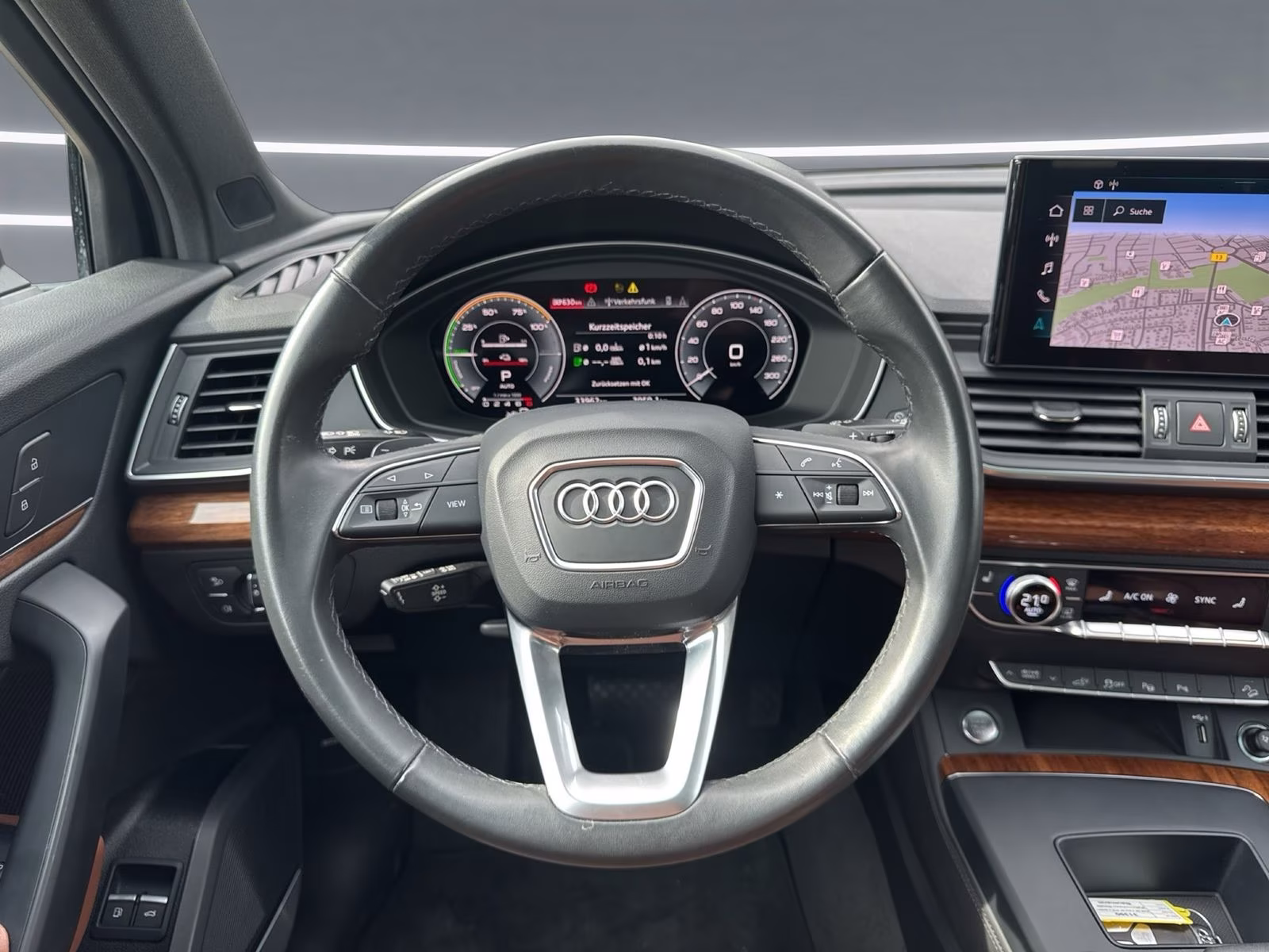 Audi Q5 55 TFSI e qu S line PANO MATRIX B&amp;O 360° 20"