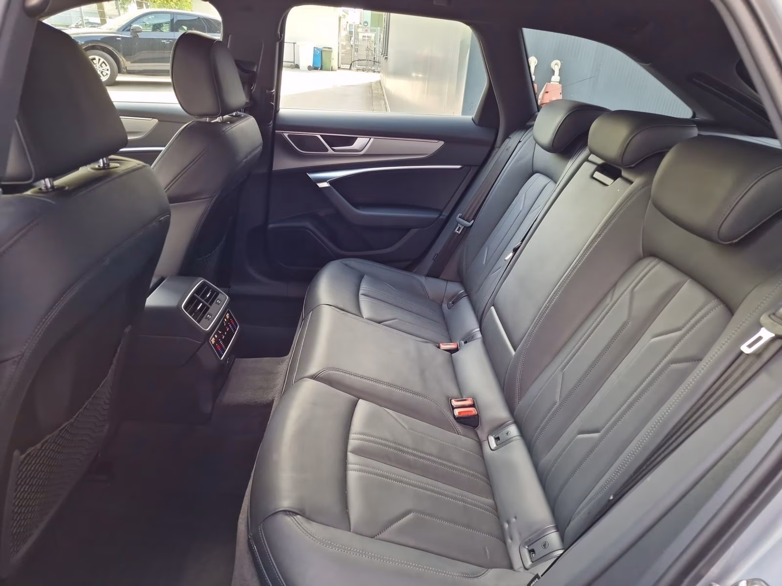 Audi A6 Avant 40 TDI qu Sport AHK PANO MATRIX Kam 20"