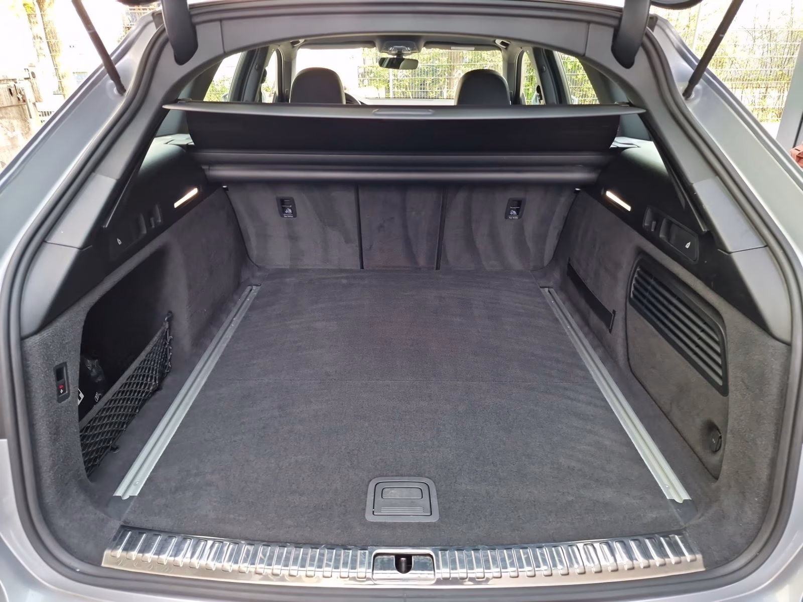 Audi A6 Avant 40 TDI qu Sport AHK PANO MATRIX Kam 20"