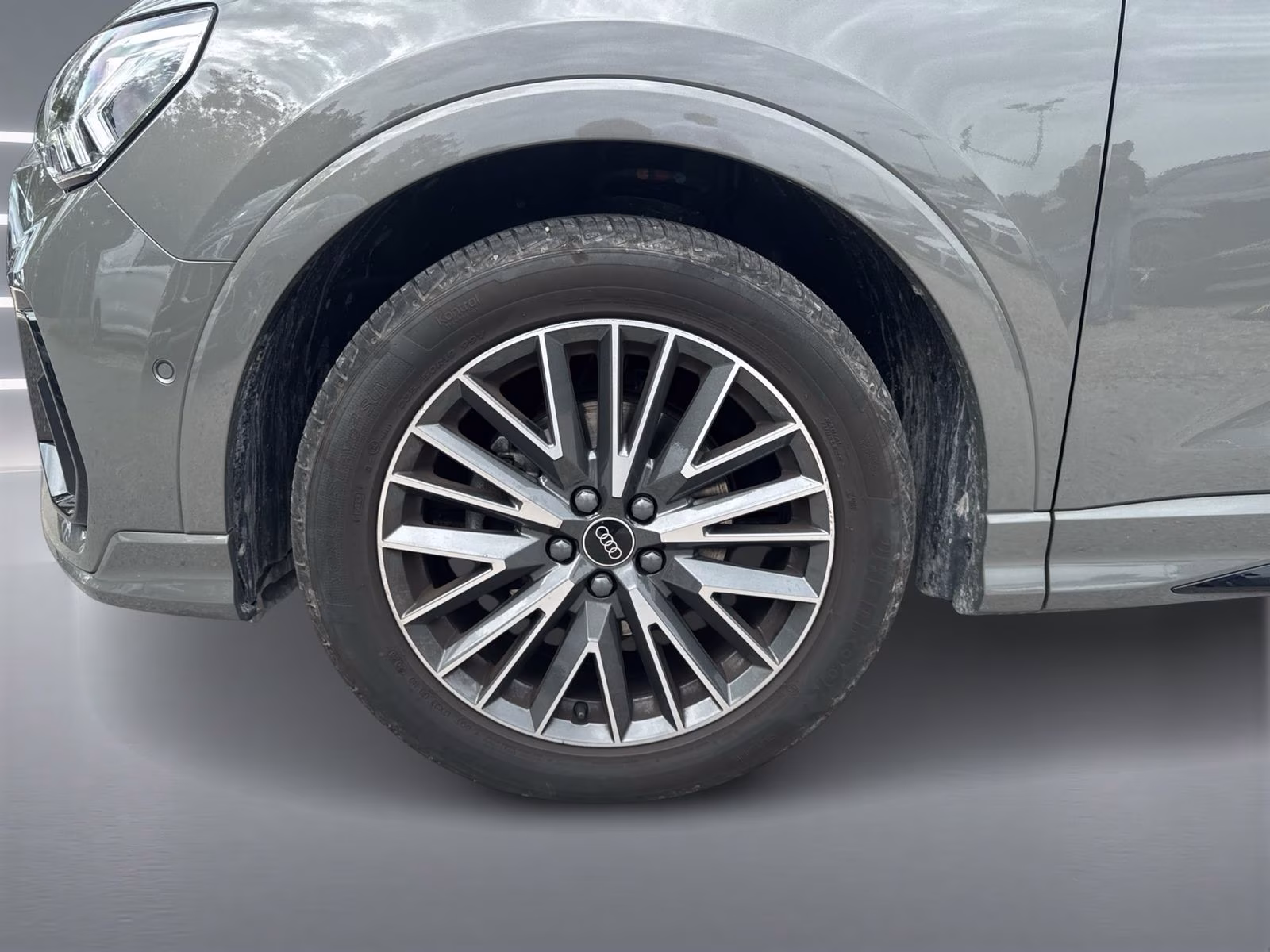 Audi Q3 35 TDI S line AHK LED Kam ACC PDC+ Navi+ 19"