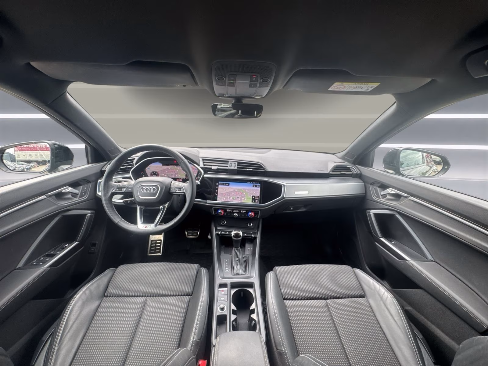 Audi Q3 35 TDI S line AHK LED Kam ACC PDC+ Navi+ 19"