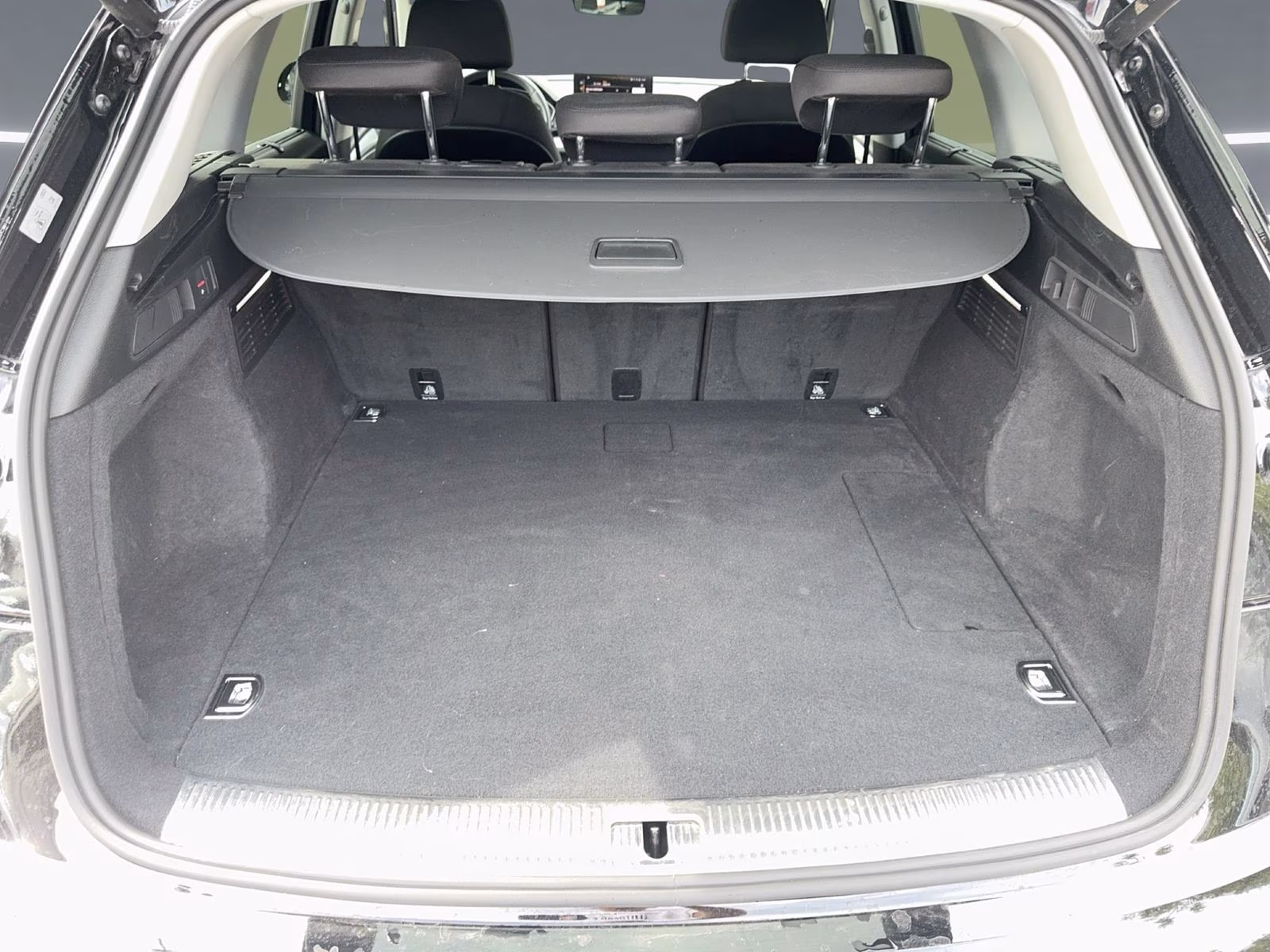 Audi Q5 50 TFSI e qu AHK PDC+ Navi+ Virtual ACC 19"