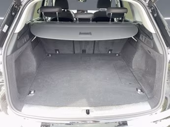 Audi Q5 50 TFSI e qu AHK PDC+ Navi+ Virtual ACC 19"