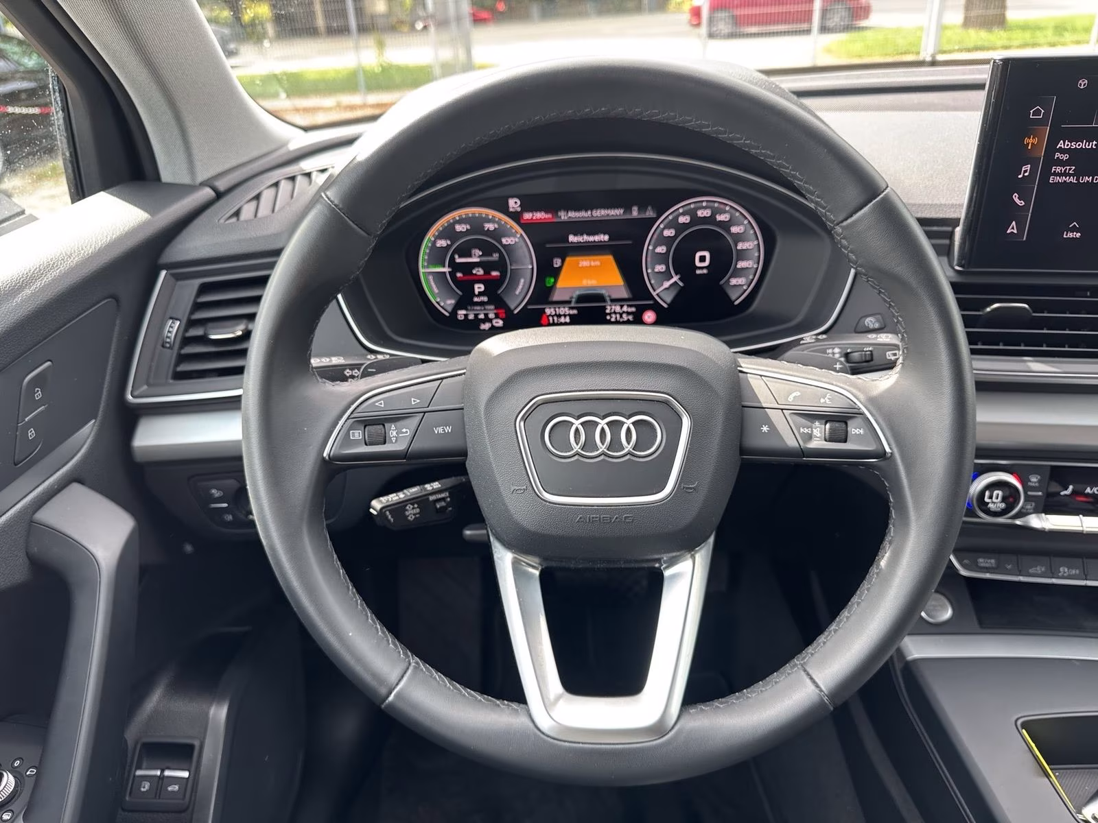 Audi Q5 50 TFSI e qu AHK PDC+ Navi+ Virtual ACC 19"