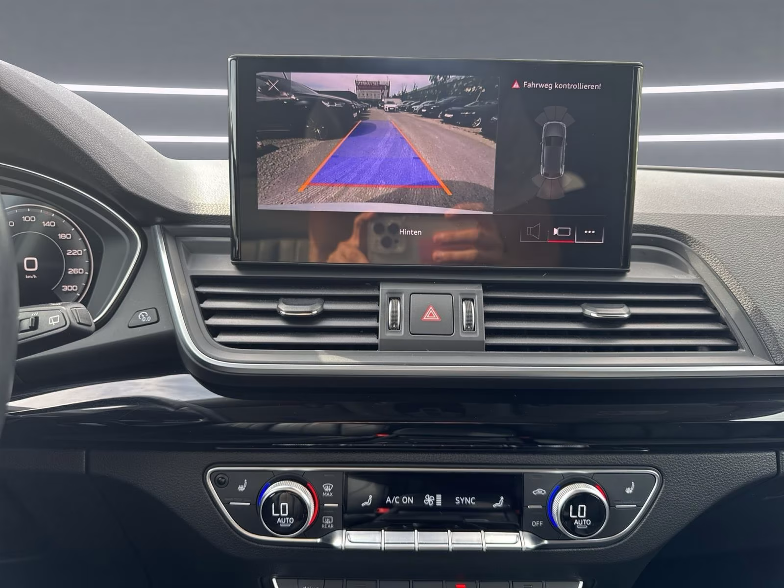 Audi Q5 50 TDI qu AHK PANO Kam PDC+ Navi+ Virtual 17"