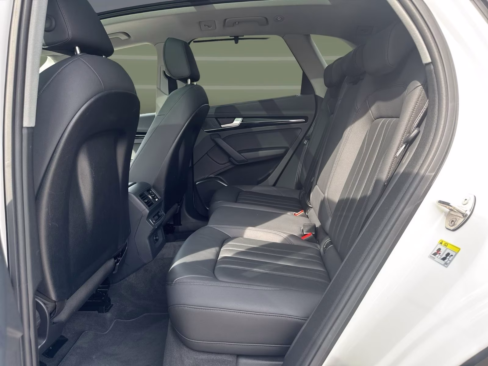 Audi Q5 50 TDI qu AHK PANO Kam PDC+ Navi+ Virtual 17"