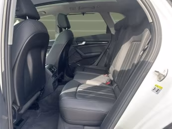 Audi Q5 50 TDI qu AHK PANO Kam PDC+ Navi+ Virtual 17"