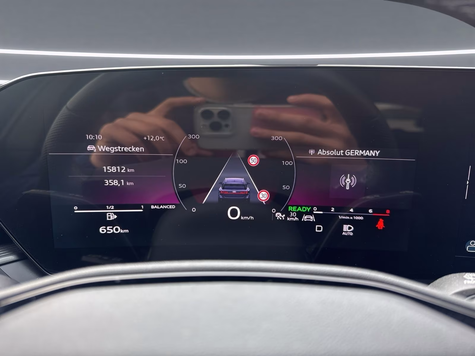 Audi A6 Avant TFSI S line edition one Tech pro MATRIX