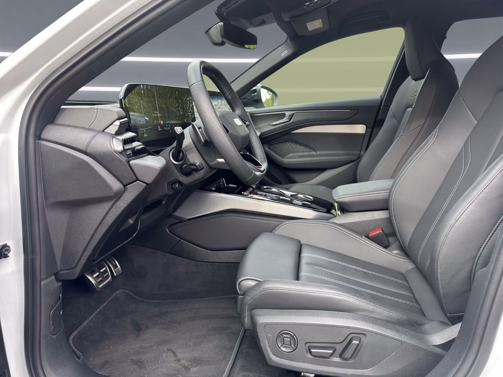 Audi A6 Avant TFSI S line edition one Tech pro MATRIX
