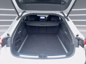 Audi A6 Avant TFSI S line edition one Tech pro MATRIX